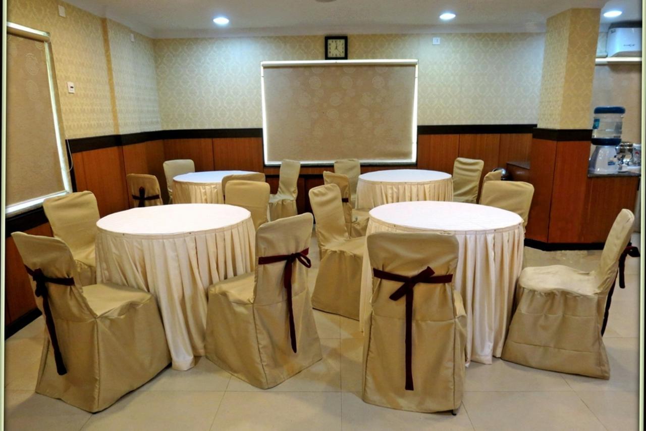 Moments Hotel โกลกาตา ภายนอก รูปภาพ